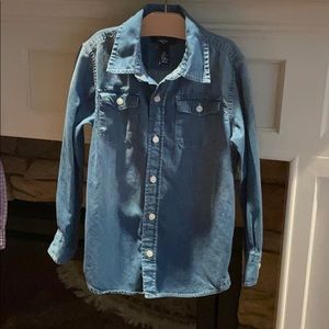 Kids Gap Button Down denim Shirt- size small